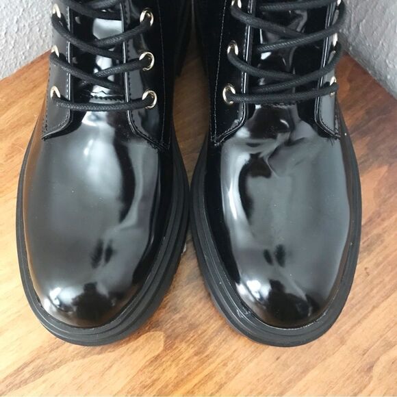 GIANNI BINI Skyscraper Lace Up Lug Sole Platform Tall Boot Patent Leather Size 7 - Picture 6 of 12